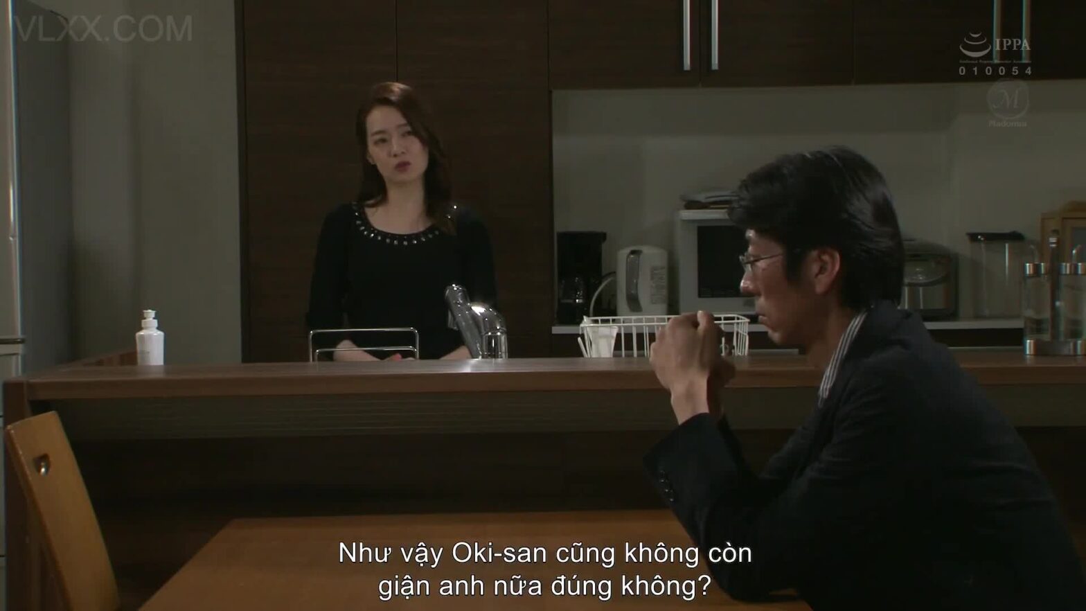 Idol tân binh bị quản lý ép bú cu mỗi ngày mới được debut nhóm